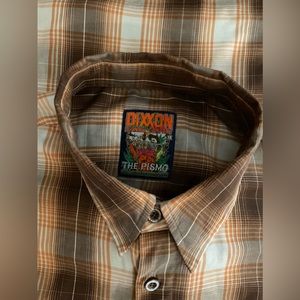 ◦	Dixxon Bamboo Men’s 3XL
	◦	Used in excellent condition
	◦	Fits true to size